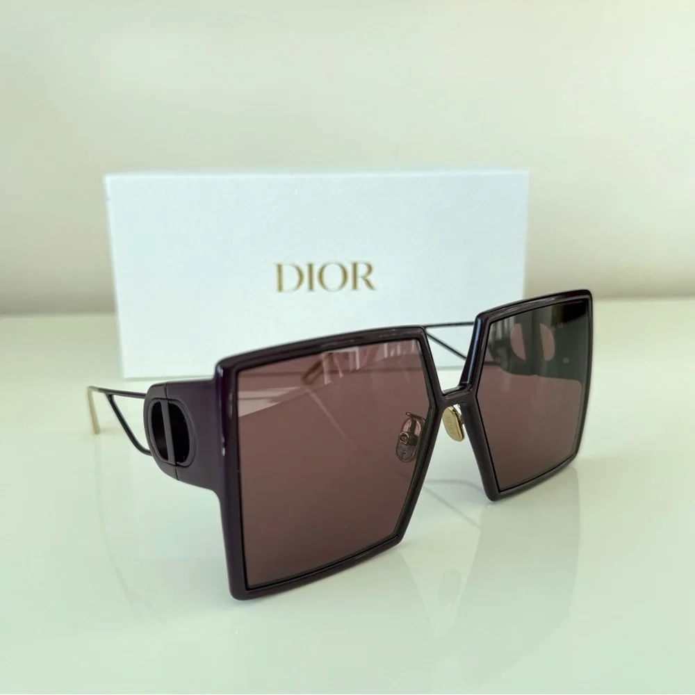 NWT!!! Christian Dior 30Montaigne SU 60P0 sunglasses Authentic Retail 680$
